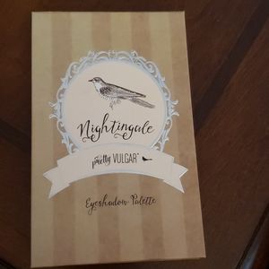 Pretty vulgur Nightingale pallete